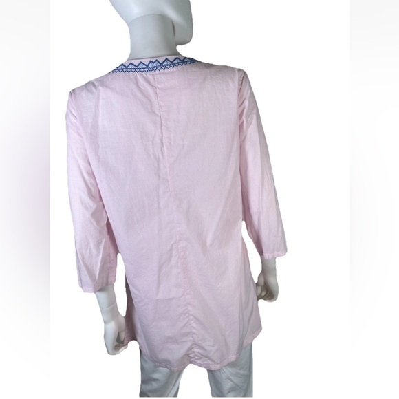 J. McLaughlin Embroidered V-Neck Tunic Lightweight Check Pink Blue Sz M Preppy - Picture 4 of 15